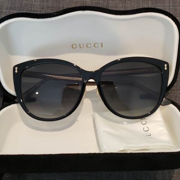 Gucci sunglasses - Picture 4 of 5